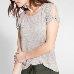 ATHLETA 100% Linen Zephyr Cold Shoulder Twist Short Sleeve Top Light Gray